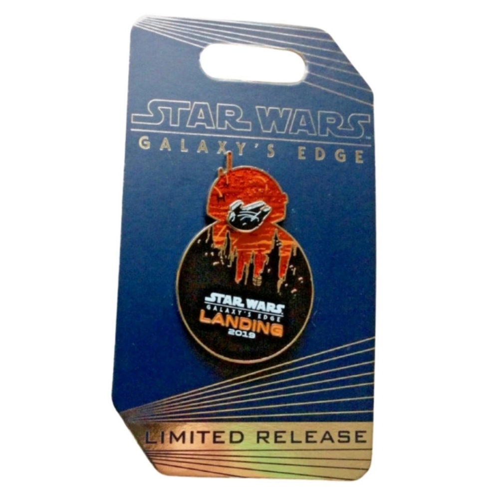 Disney Star Wars Galaxy’s Edge Landing Pin,  BB8 &